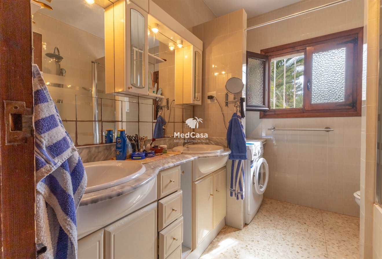 Segunda mano - Villa -
Moraira - San Jaime