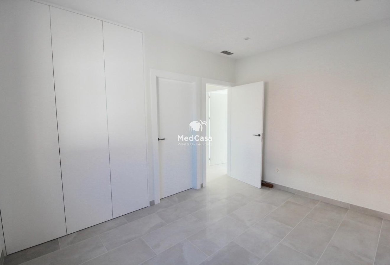 Obra nueva - Villa -
Aspe