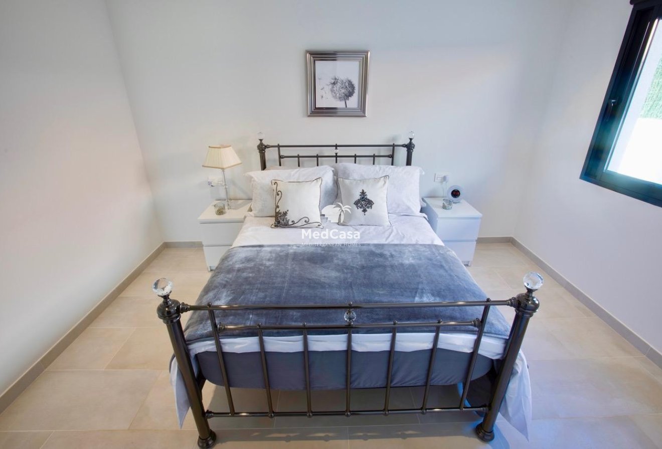 Obra nueva - Villa -
Aspe