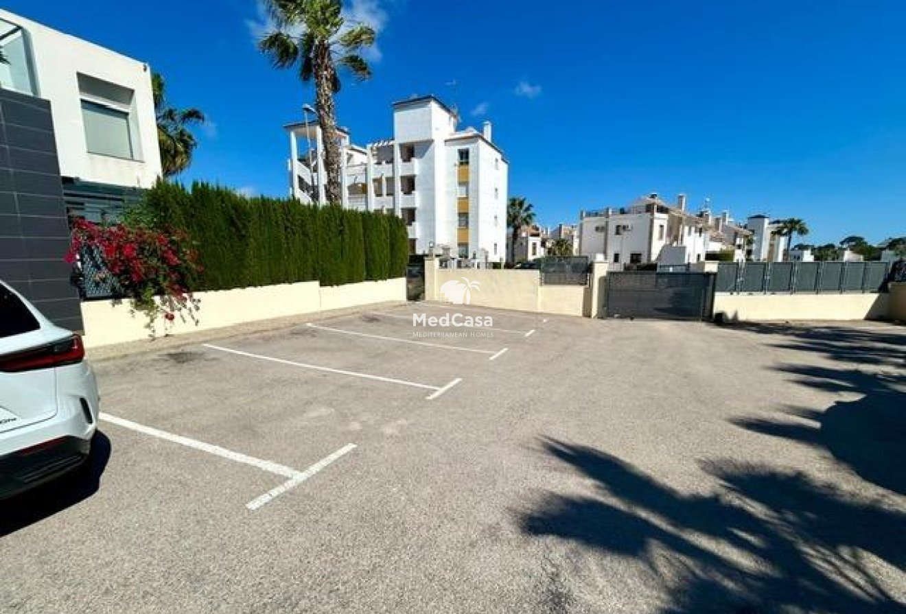 Resale - Semi -
Orihuela Costa - Villamartín-Las Filipinas
