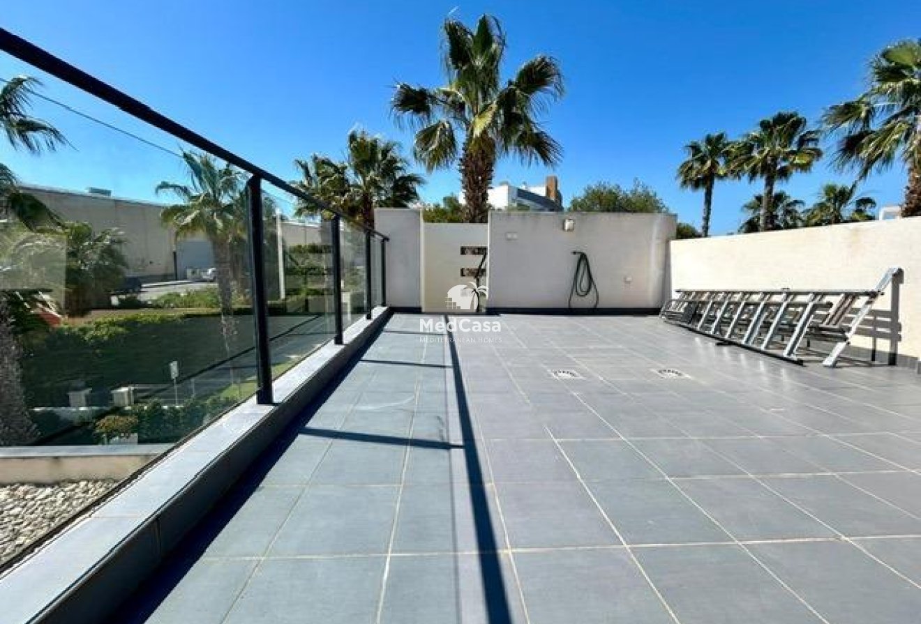 Resale - Semi -
Orihuela Costa - Villamartín-Las Filipinas