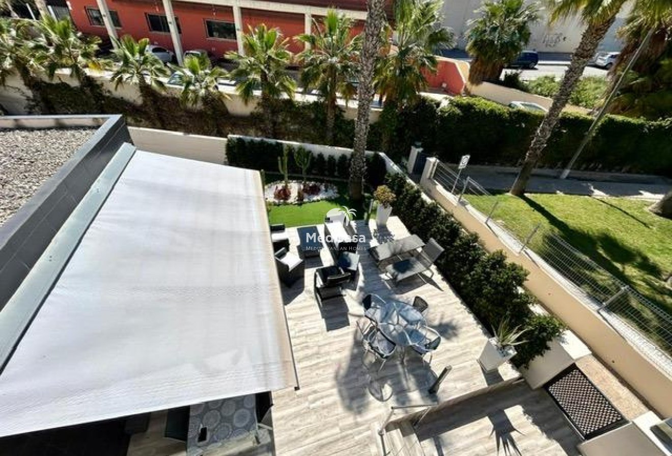 Resale - Semi -
Orihuela Costa - Villamartín-Las Filipinas