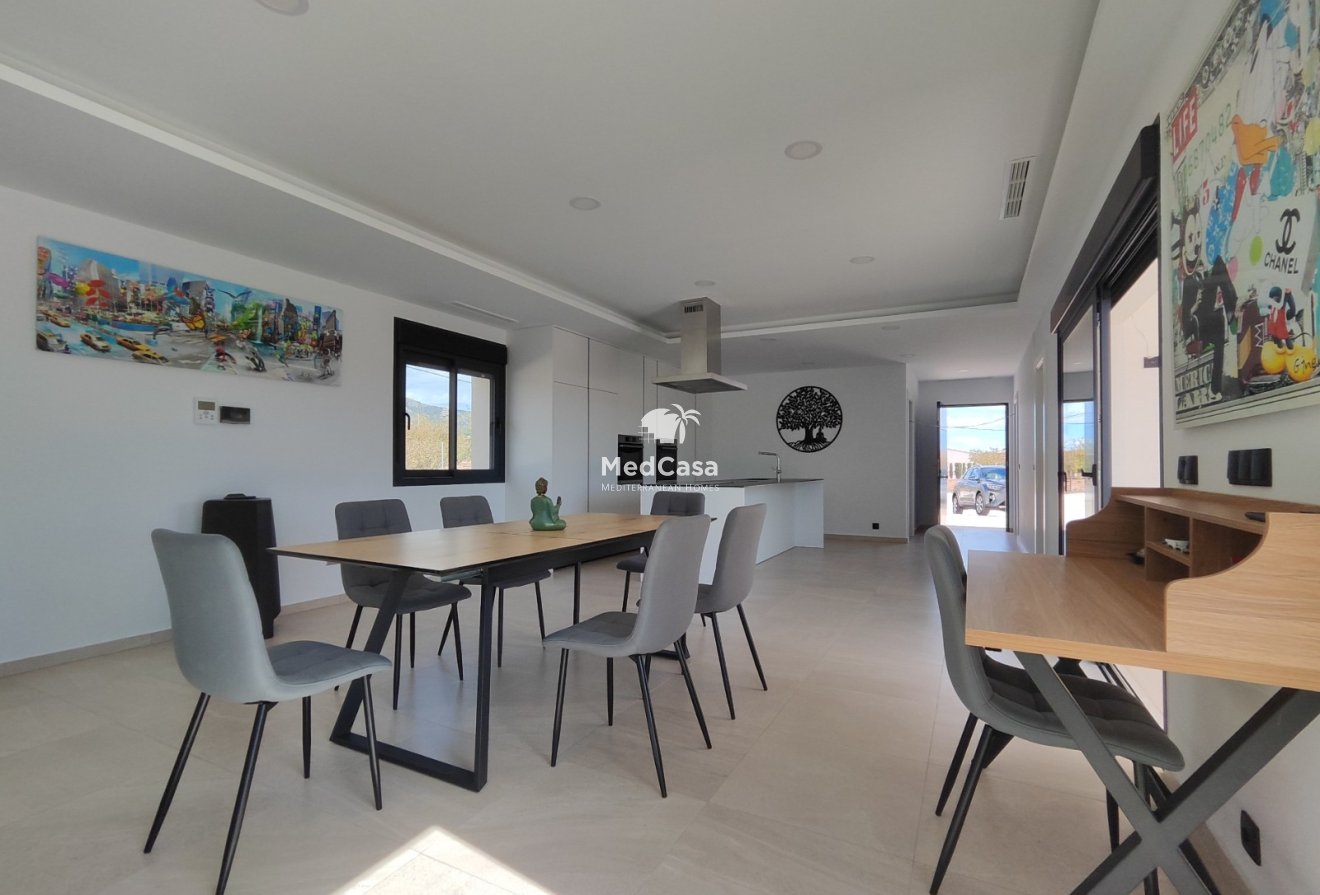 New Build - Villa -
Aspe