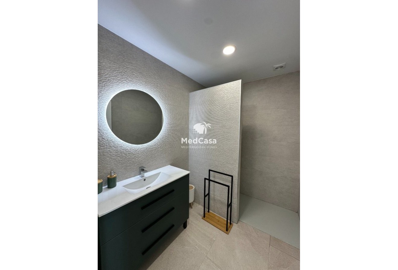 New Build - Villa -
Aspe