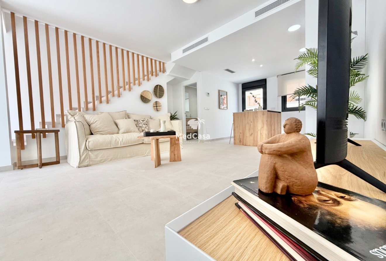 New Build - Townhouse -
Cox