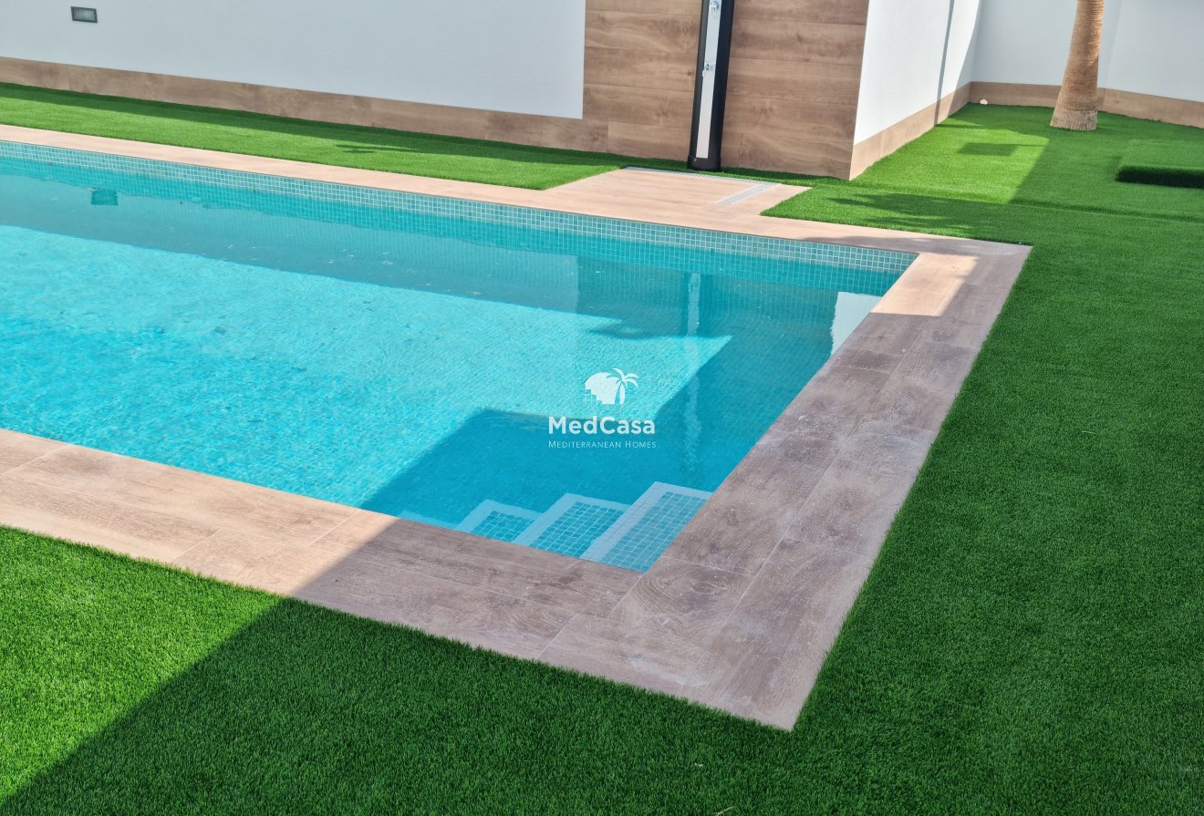 Neubau - Apartment -
Pilar de la Horadada