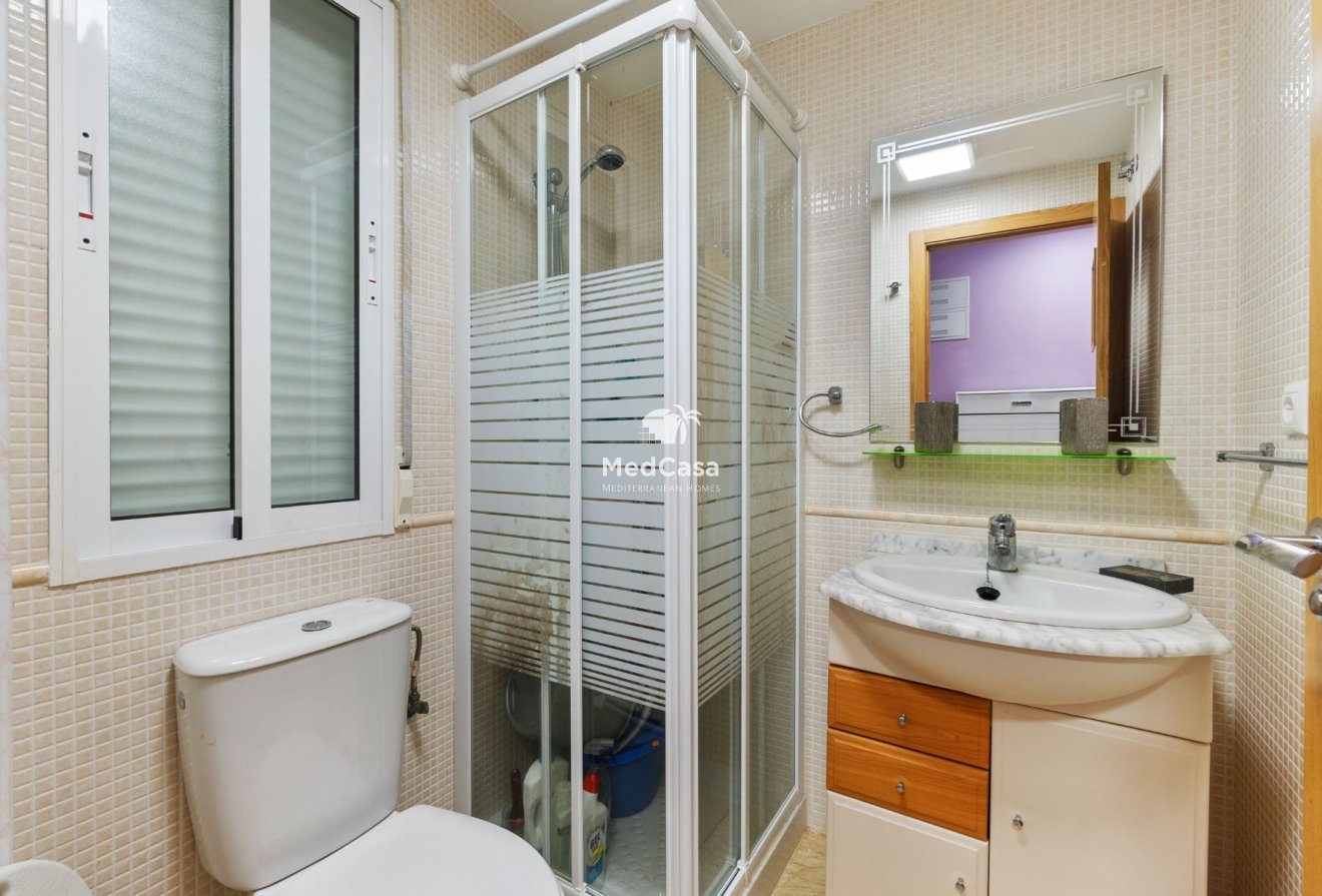 Resale - Ground floor apartment -
Orihuela Costa - Campoamor