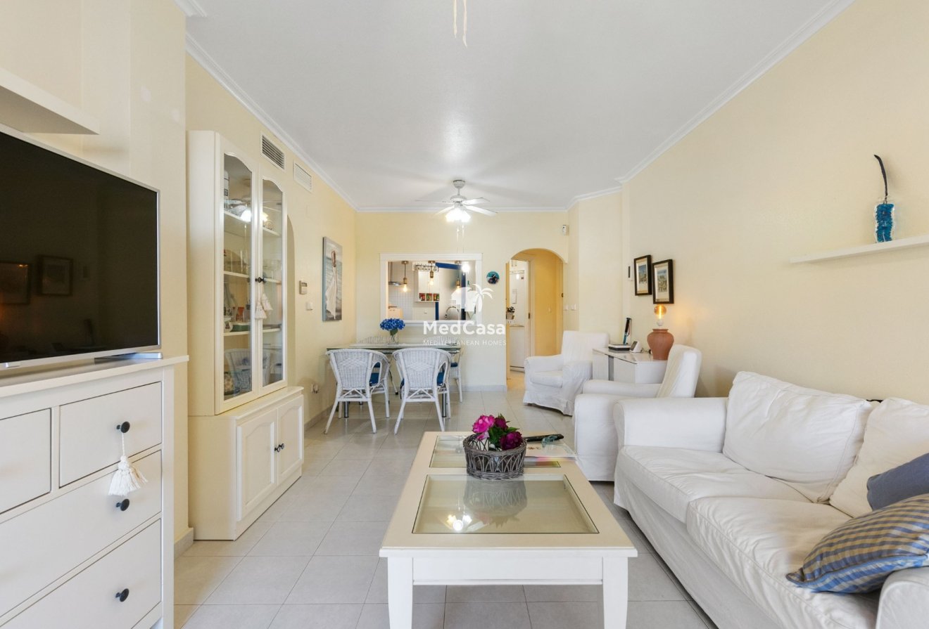 Wiederverkauf - Apartment -
Orihuela Costa - Cabo Roig