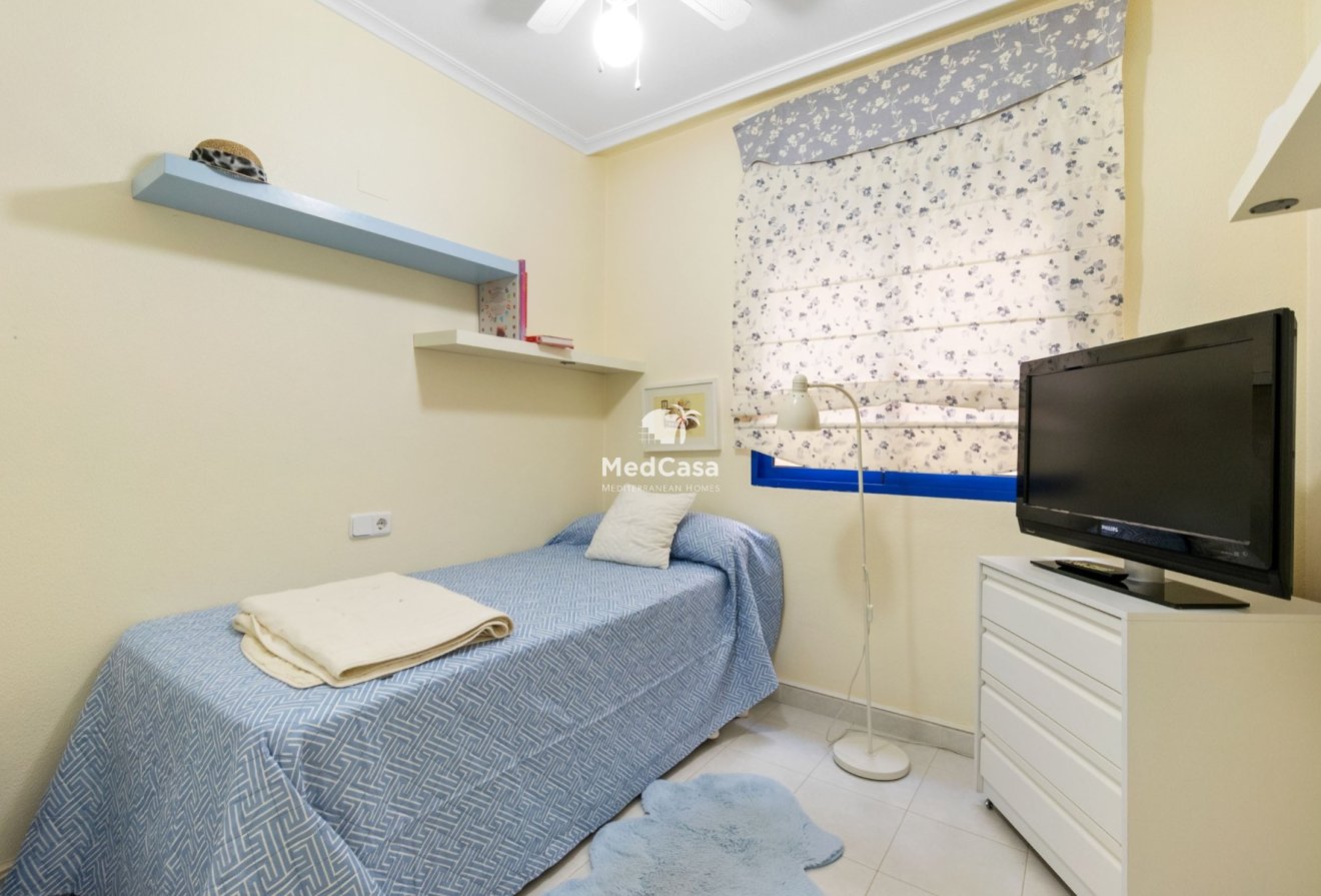Wiederverkauf - Apartment -
Orihuela Costa - Cabo Roig