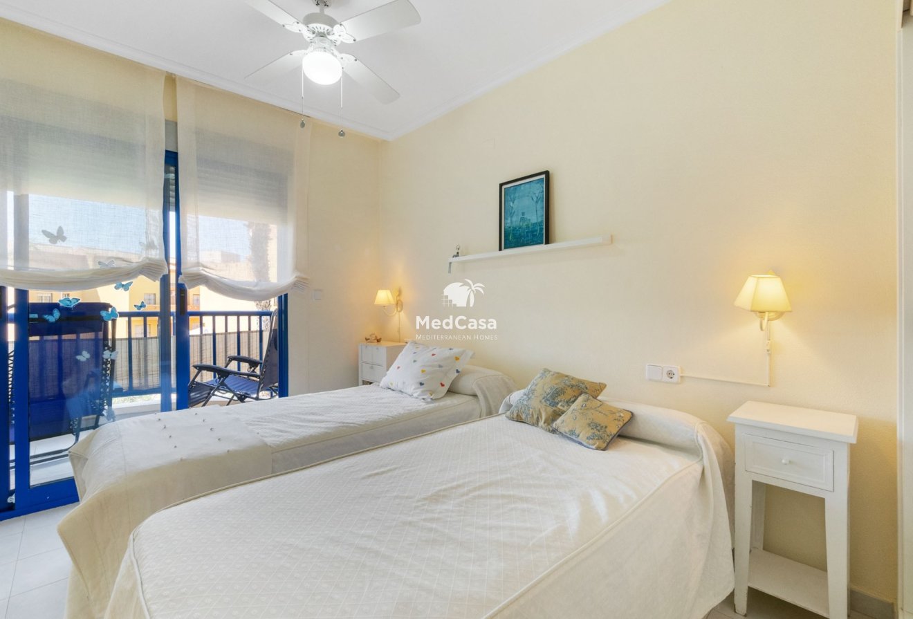 Wiederverkauf - Apartment -
Orihuela Costa - Cabo Roig
