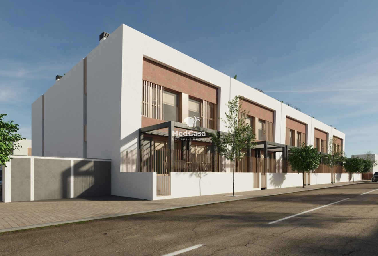 Obra nueva - Adosado -
Dolores