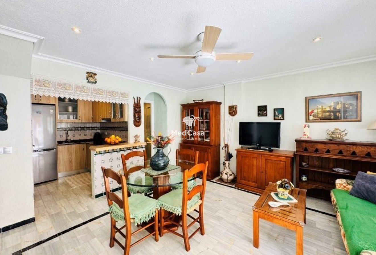 Resale - Townhouse -
Torrevieja - Torrelamata - La Mata