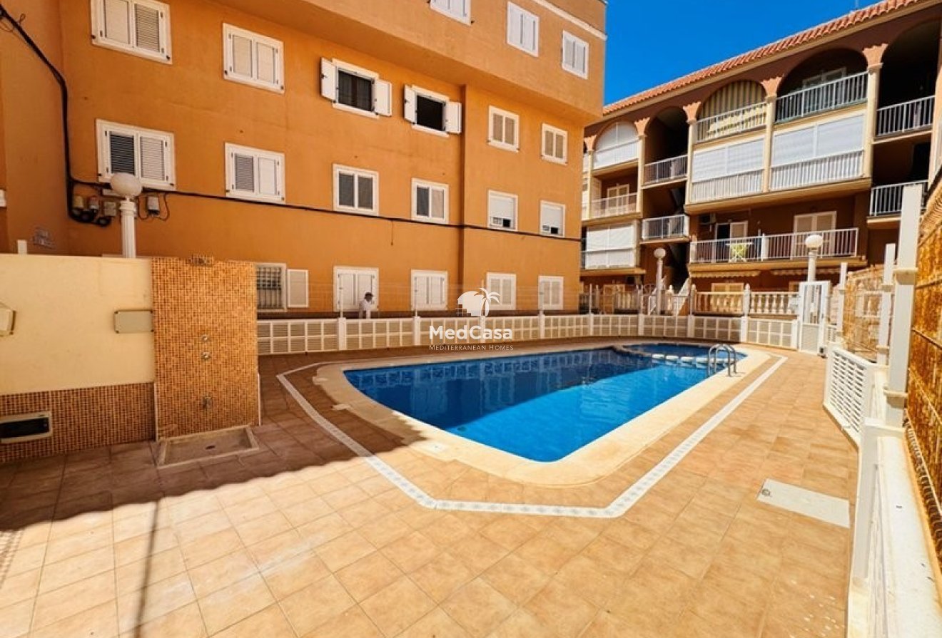 Resale - Townhouse -
Torrevieja - Torrelamata - La Mata