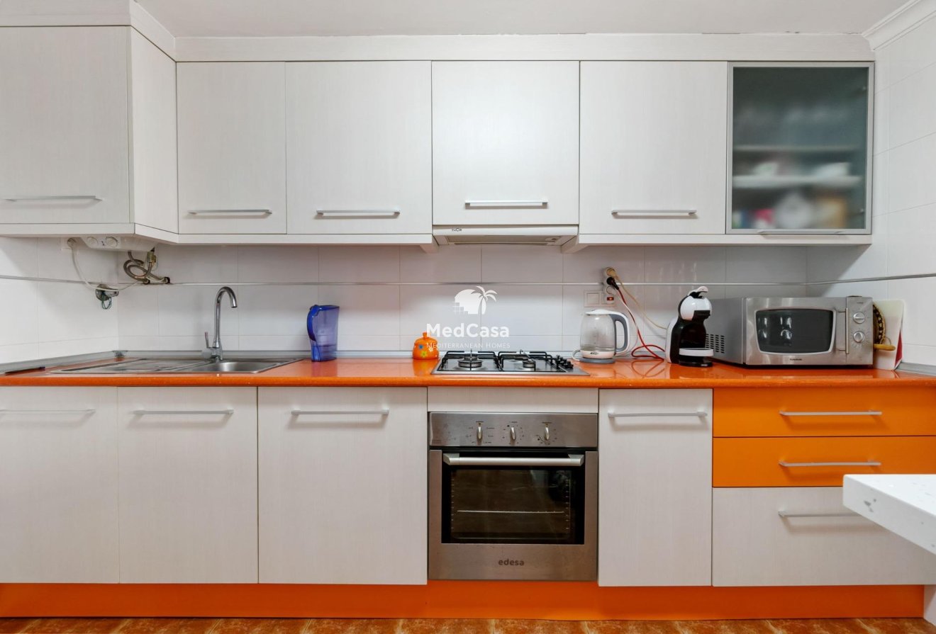 Segunda mano - Apartamento -
Torrevieja - La Mata