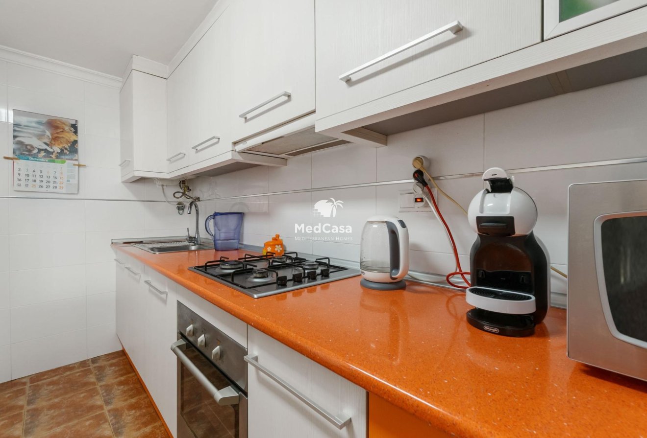 Segunda mano - Apartamento -
Torrevieja - La Mata