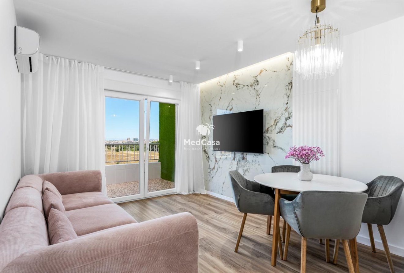 Segunda mano - Apartamento -
Torrevieja - Punta prima