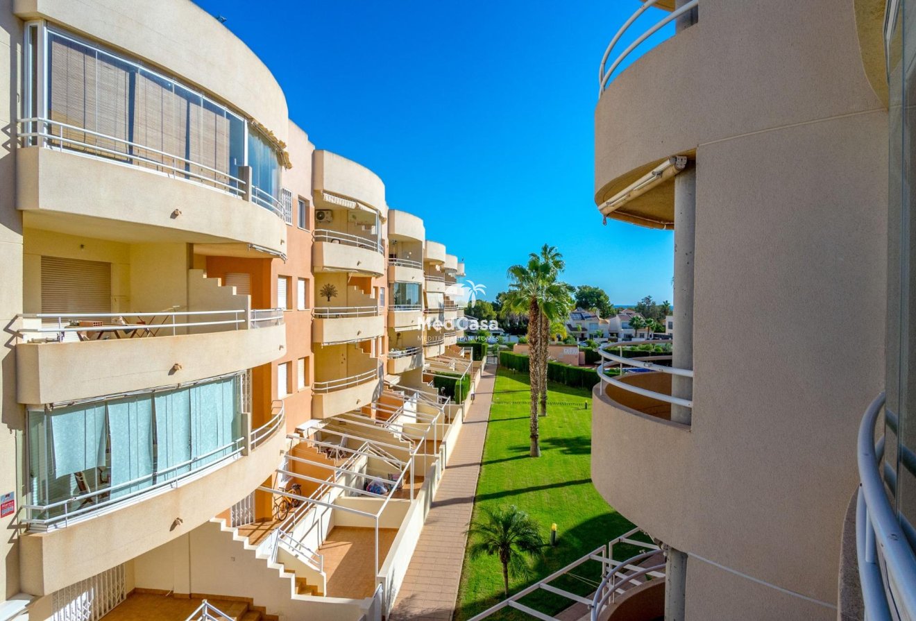 Wiederverkauf - Apartment -
Orihuela Costa - Altos de Campoamor
