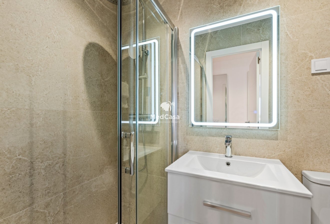 Resale - Apartment -
Orihuela Costa