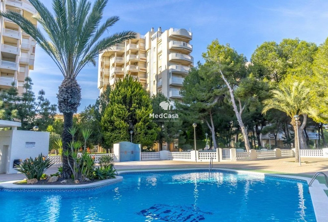 Resale - Apartment -
Orihuela Costa - Altos de Campoamor