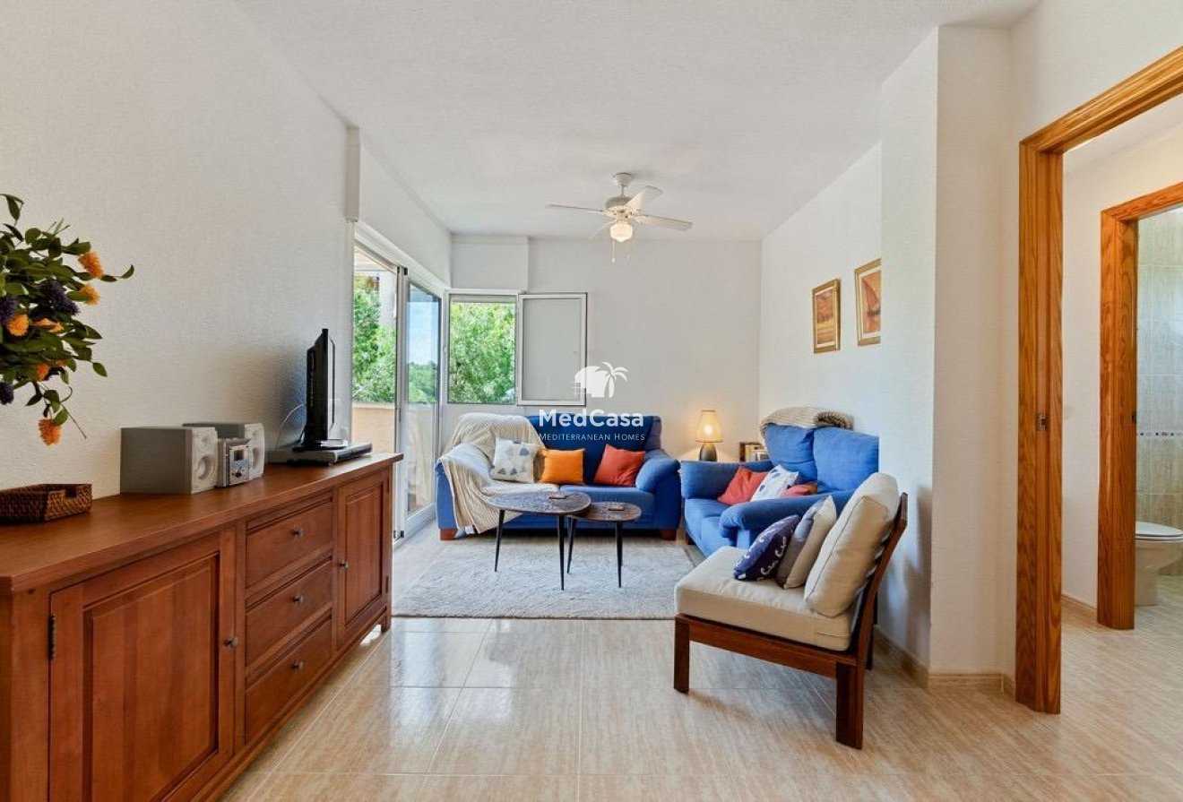 Resale - Apartment -
Orihuela Costa - Altos de Campoamor