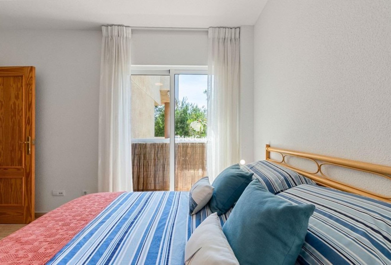 Resale - Apartment -
Orihuela Costa - Altos de Campoamor