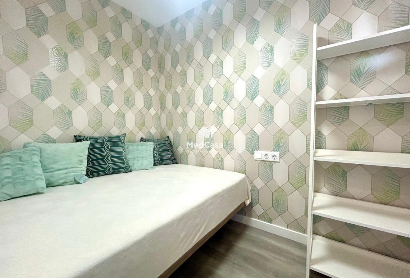  - Apartamento -
Torrevieja - Cabo cervera