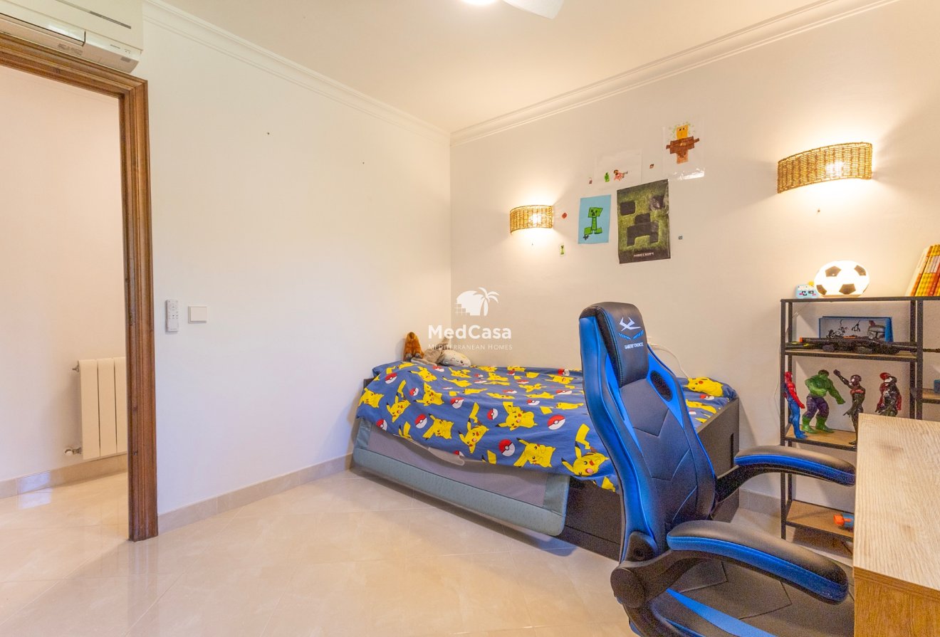 Segunda mano - Villa -
Jávea - La Mandarina