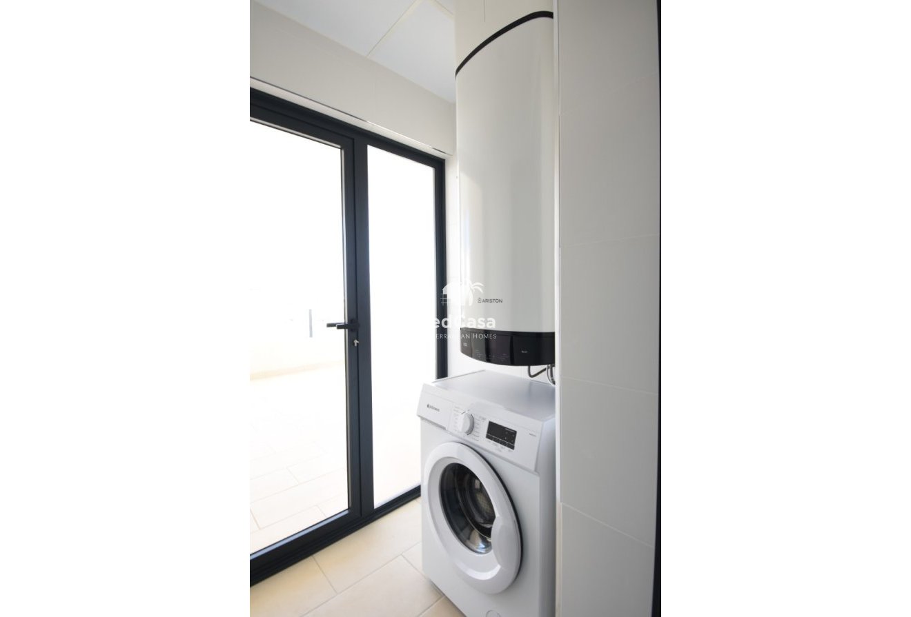 Obra nueva - Apartamento -
San Miguel de Salinas