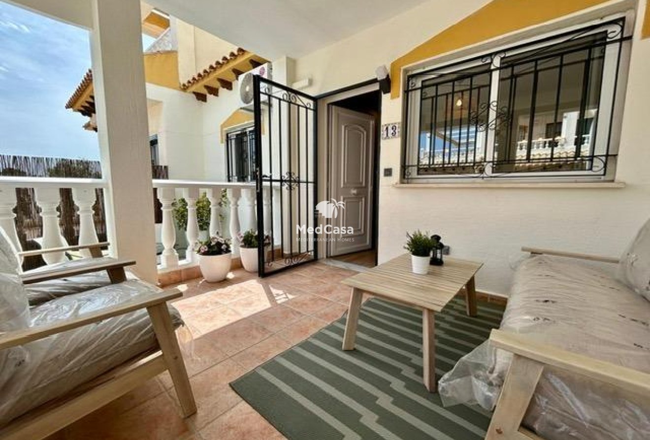 Segunda mano - Adosado -
Orihuela Costa - Urbanización Perla del Mar