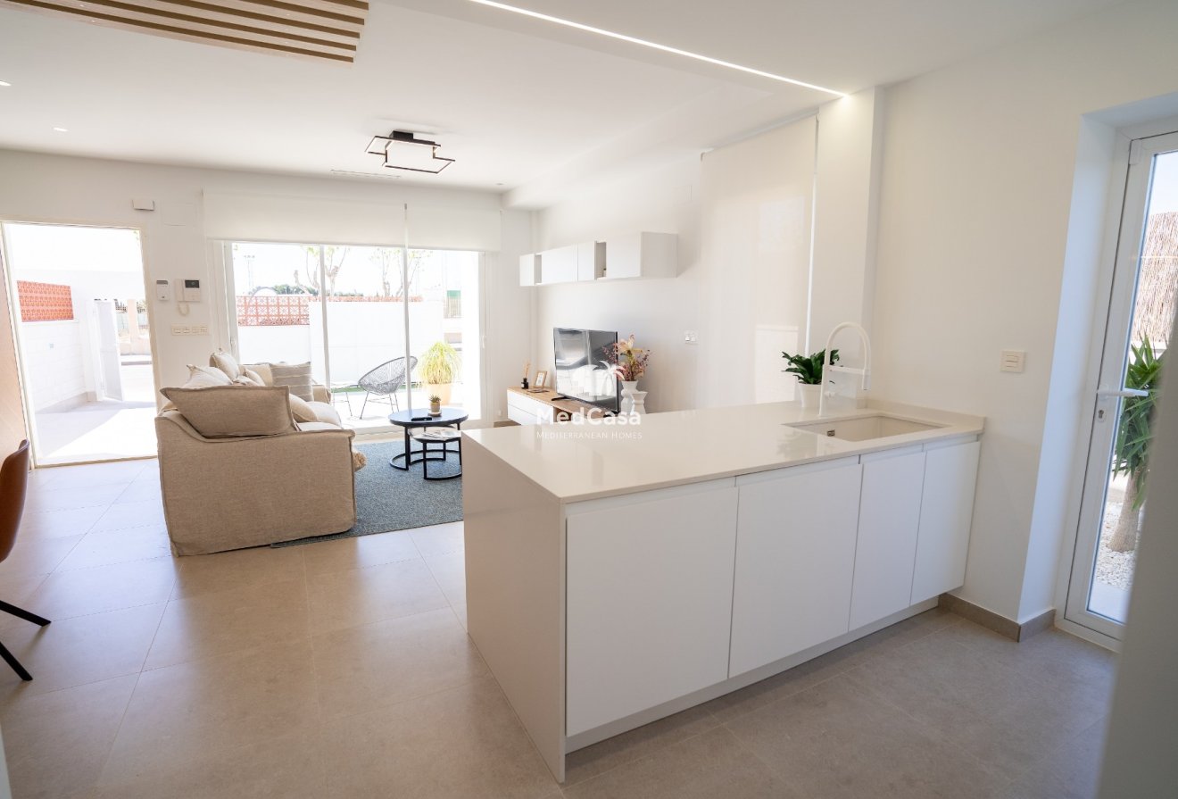 Obra nueva - Villa -
Pilar de la Horadada