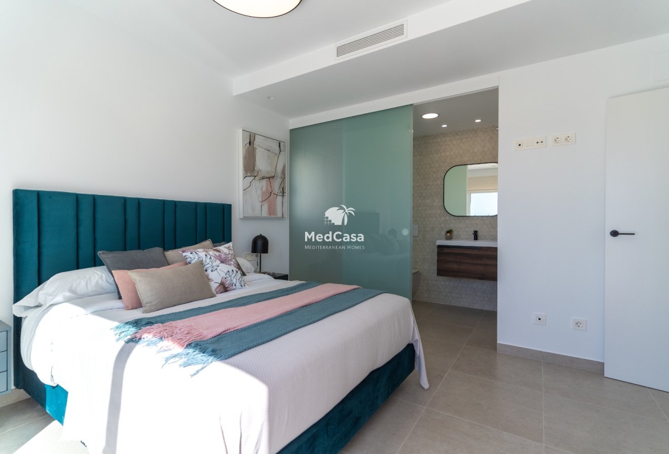 Obra nueva - Villa -
Pilar de la Horadada