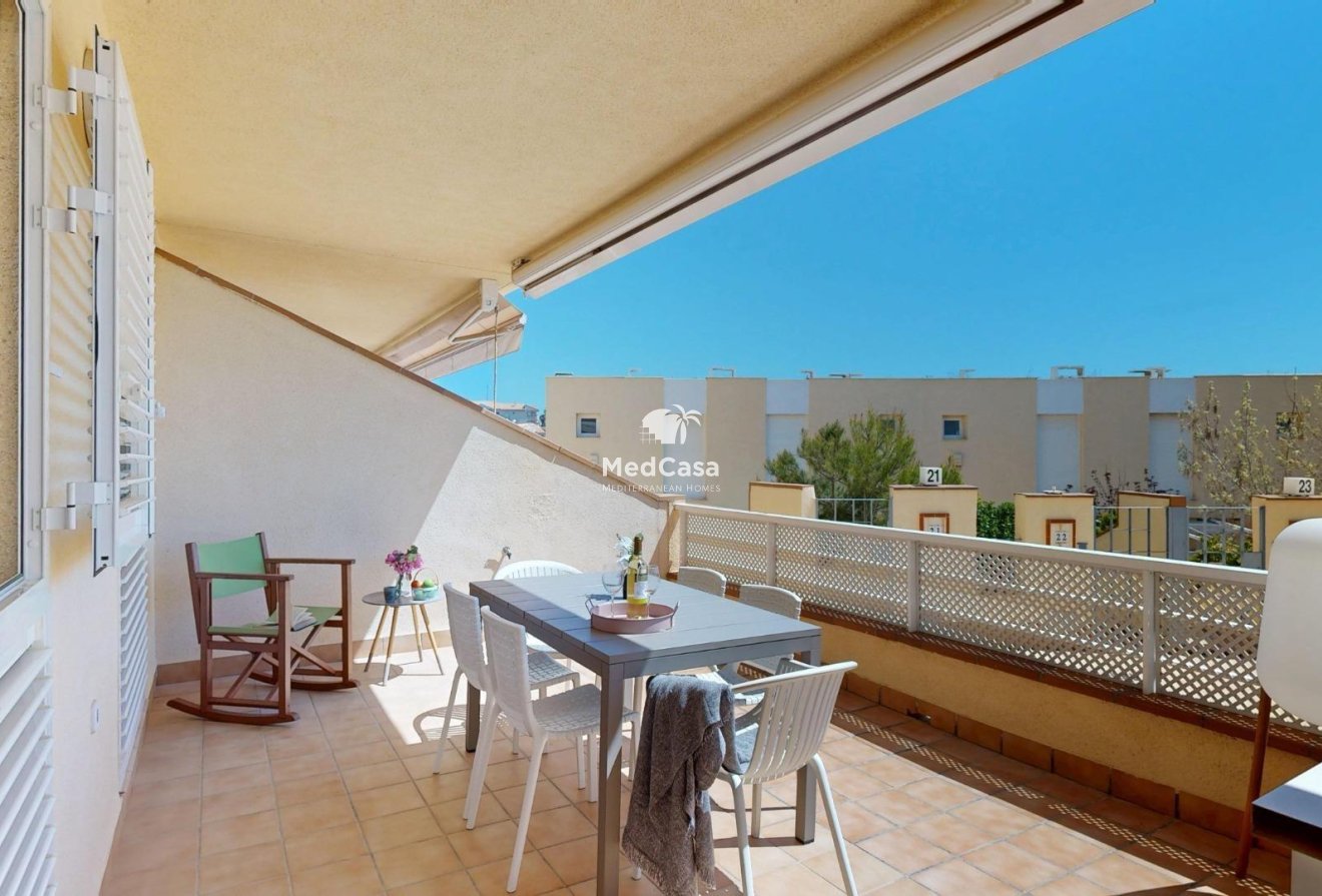 Resale - Apartment -
Orihuela Costa - Campoamor