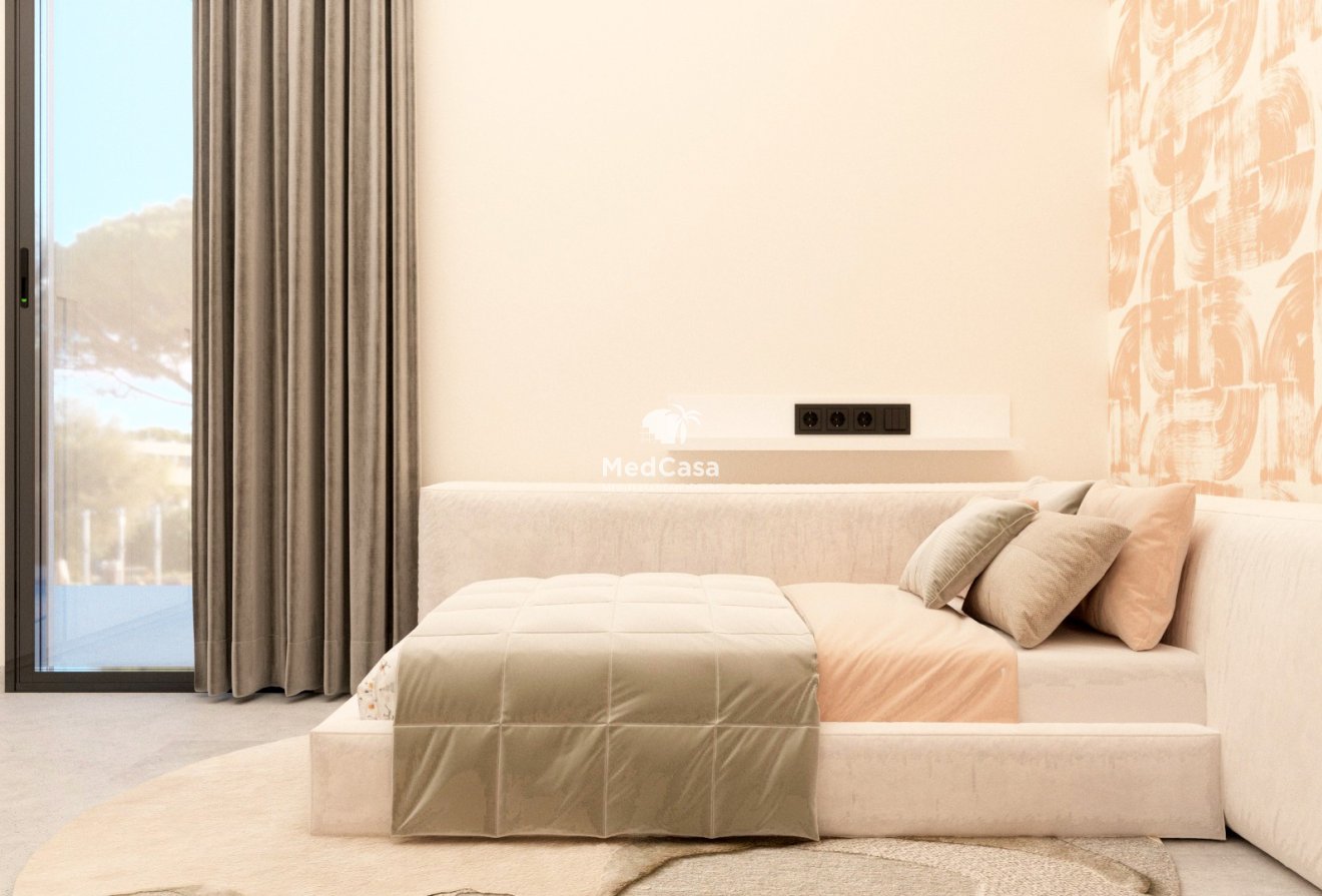 Obra nueva - Villa -
Torrevieja