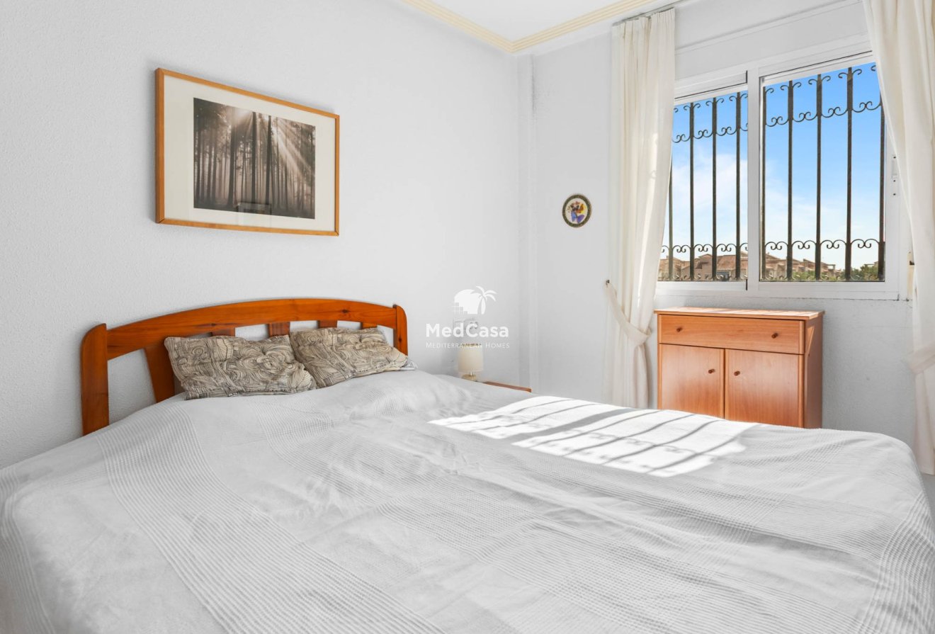 Segunda mano - Ático -
Orihuela Costa - Playa Flamenca