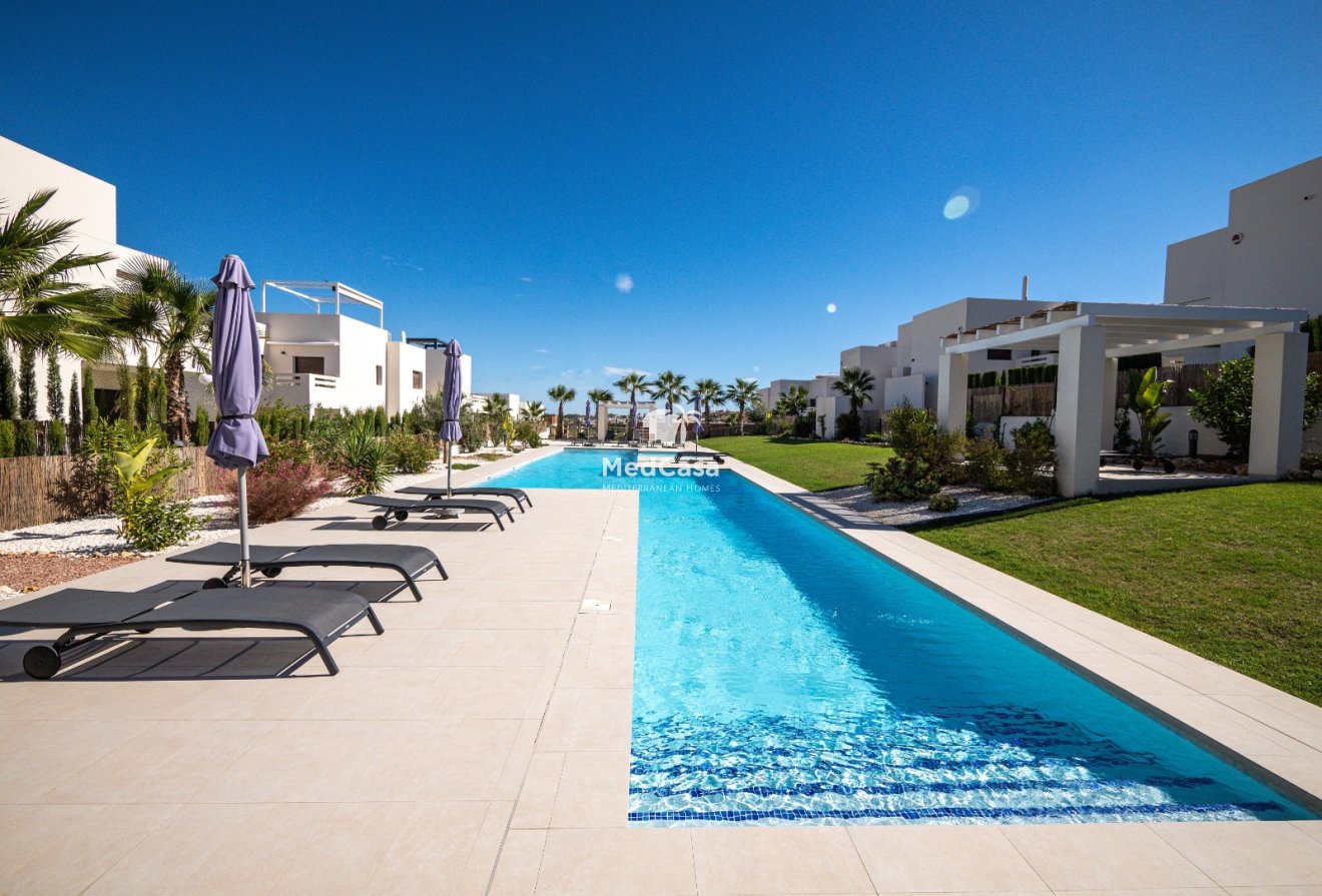 Obra nueva - Apartamento planta baja -
Golf La Finca