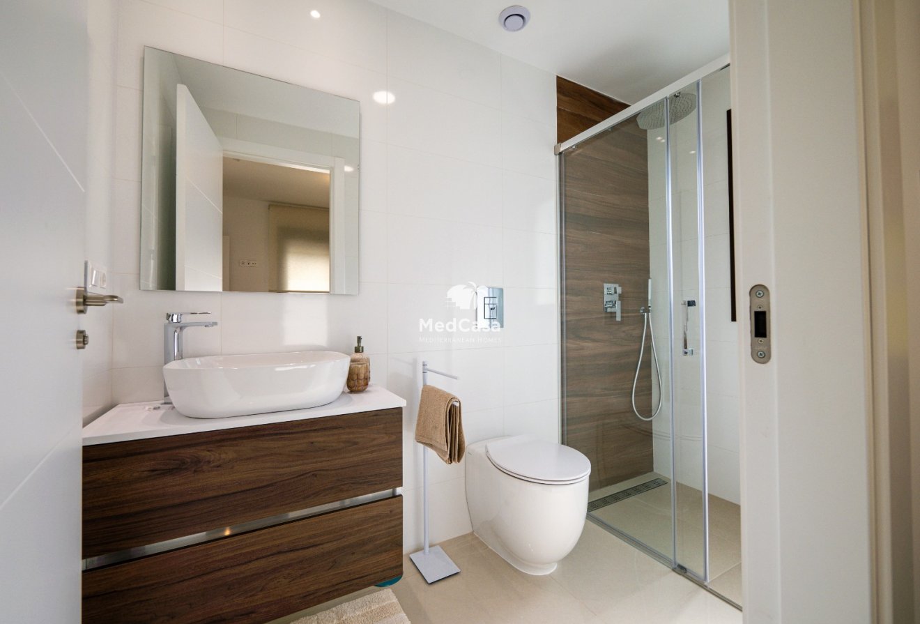 Obra nueva - Apartamento planta baja -
Golf La Finca