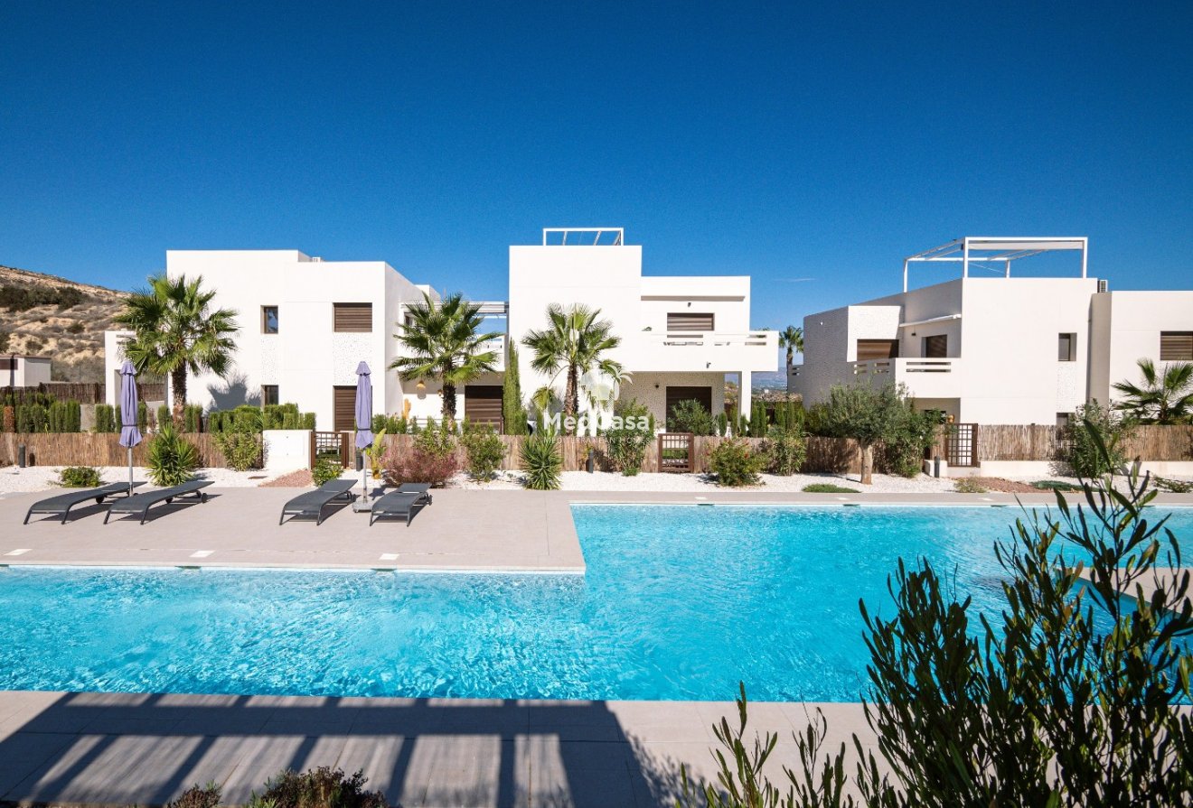 Obra nueva - Apartamento planta baja -
Golf La Finca