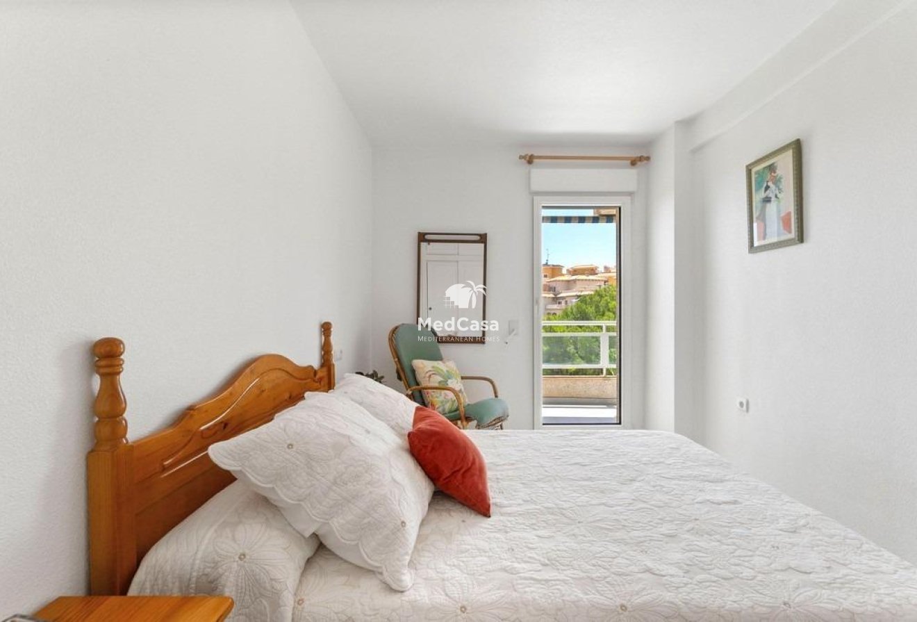 Resale - Apartment -
Orihuela Costa - Altos de Campoamor