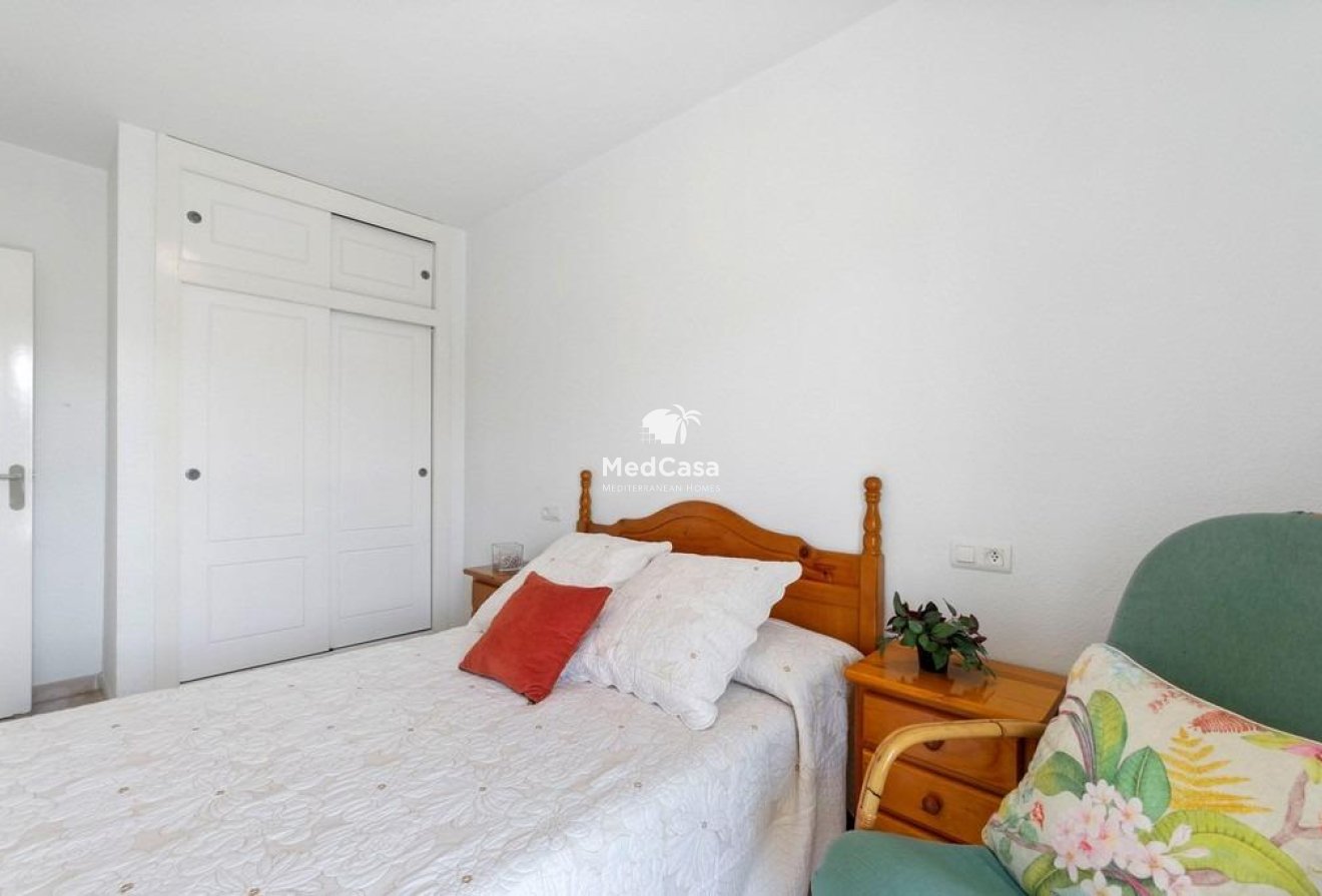 Resale - Apartment -
Orihuela Costa - Altos de Campoamor