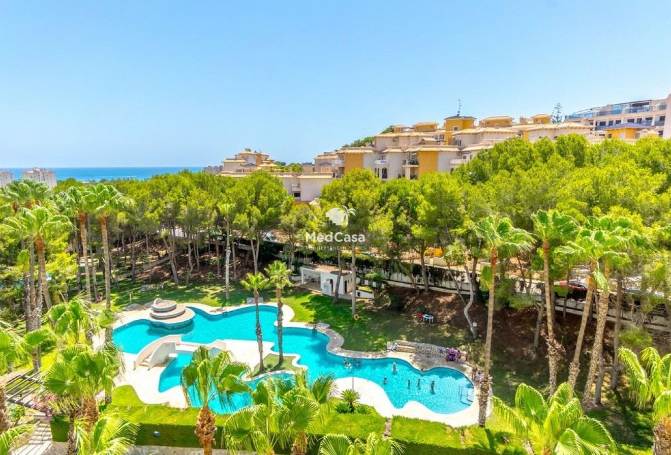 Resale - Apartment -
Orihuela Costa - Altos de Campoamor