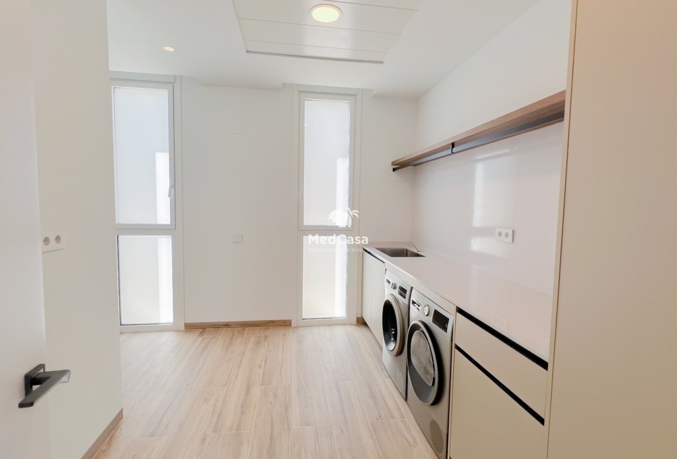 Obra nueva - Villa -
Benissa