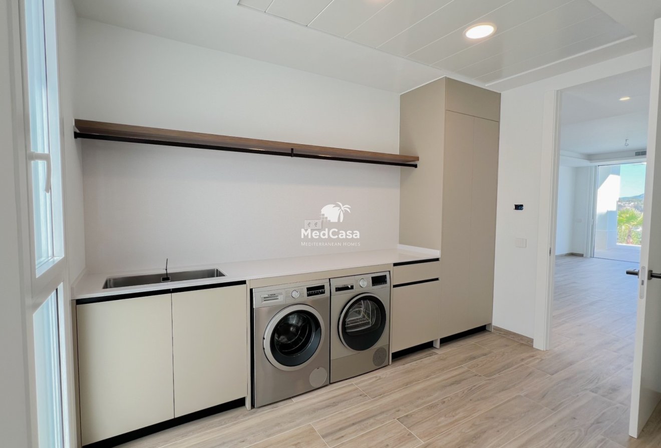 Obra nueva - Villa -
Benissa