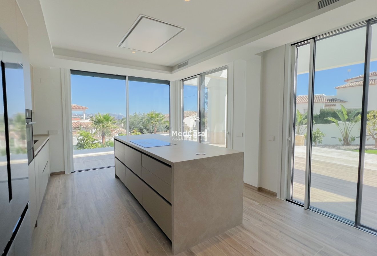 Obra nueva - Villa -
Benissa