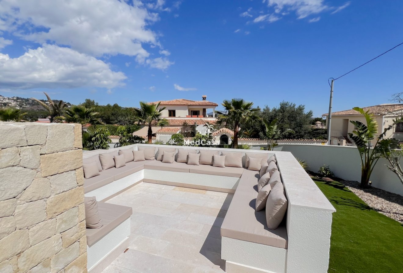 Obra nueva - Villa -
Benissa