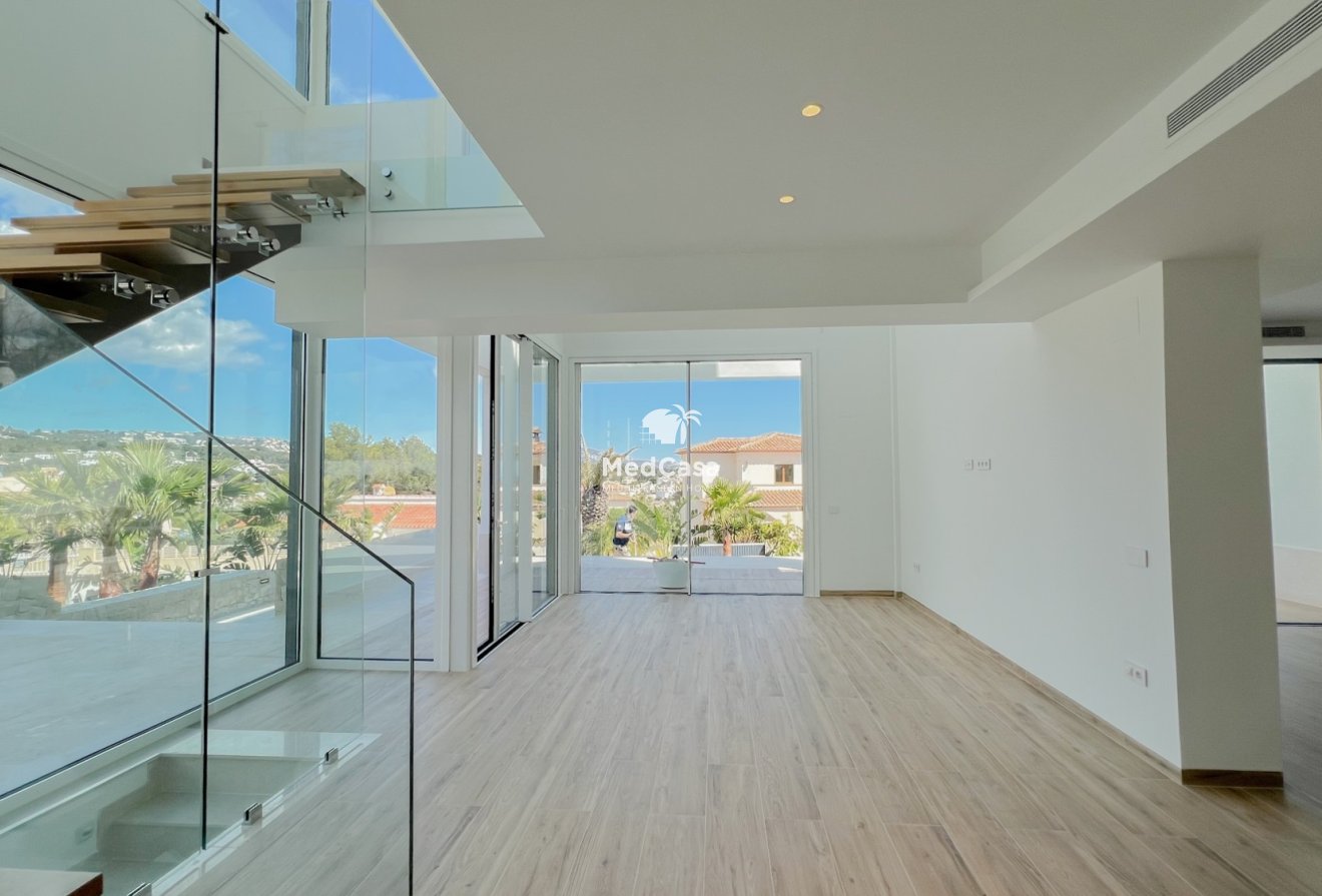 Obra nueva - Villa -
Benissa