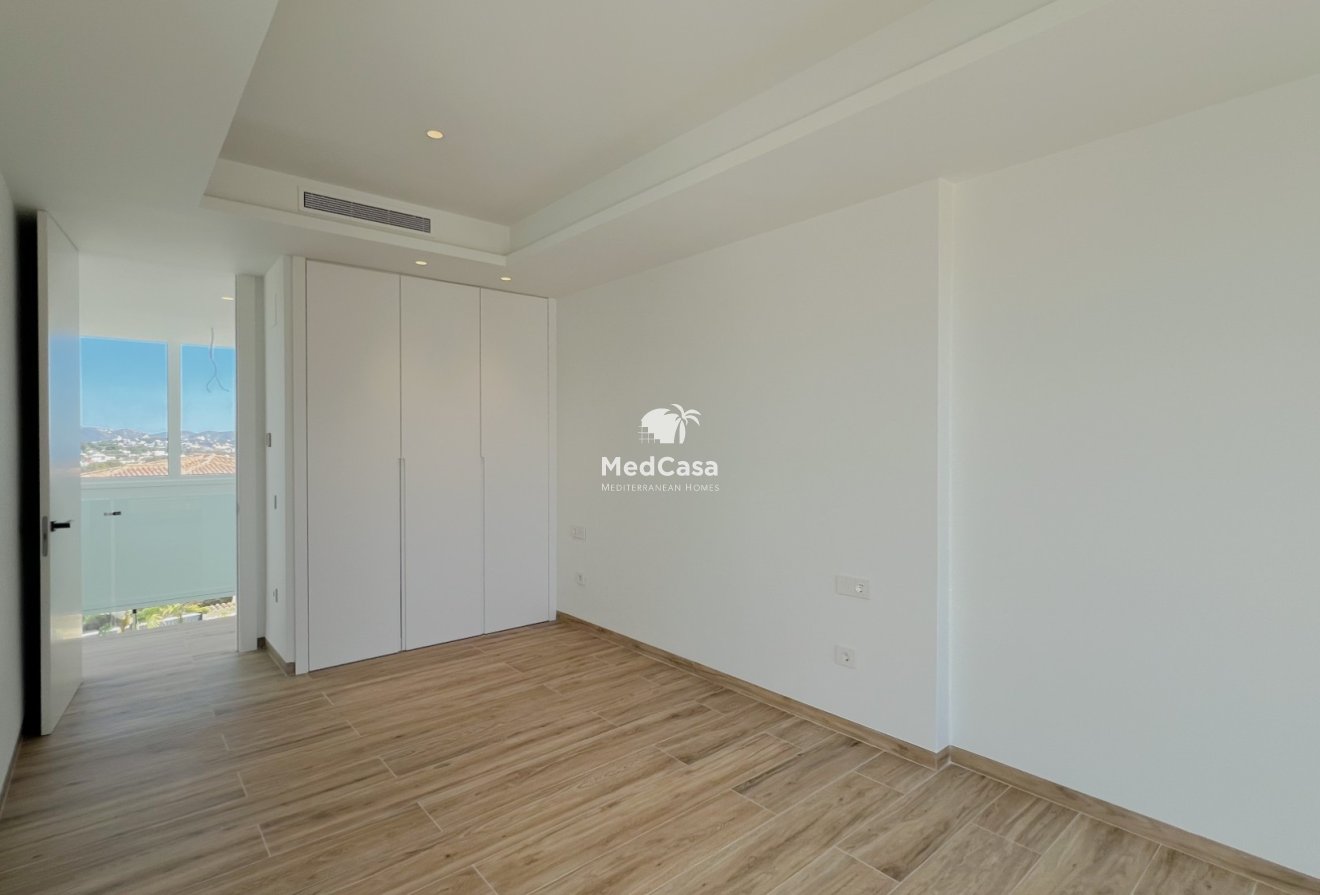 Obra nueva - Villa -
Benissa