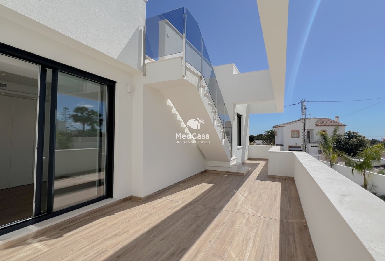 Obra nueva - Villa -
Benissa