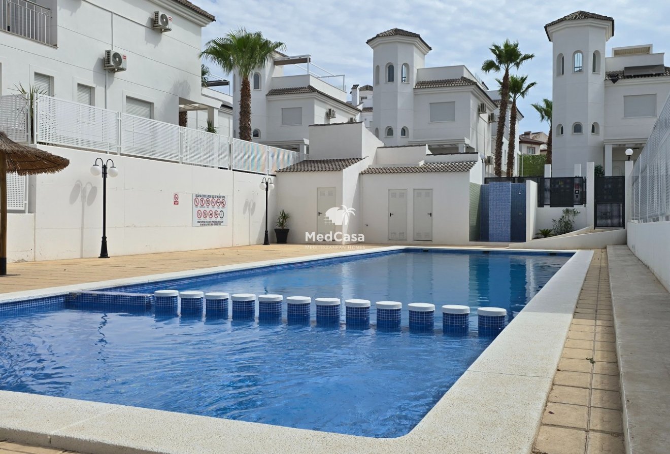 Segunda mano - Villa -
San Fulgencio - Urbanización La Marina