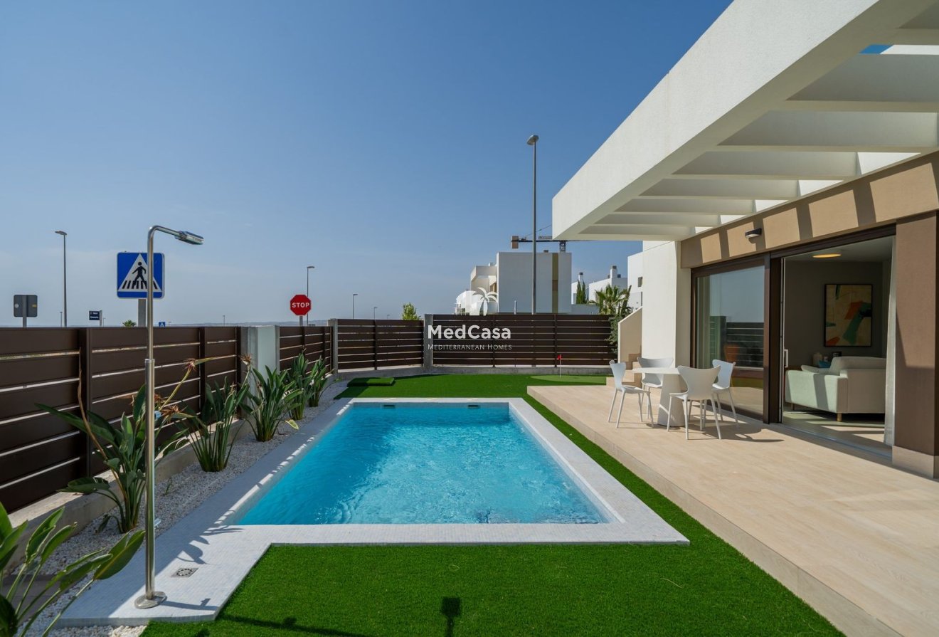 Obra nueva - Villa -
Golf Vistabella