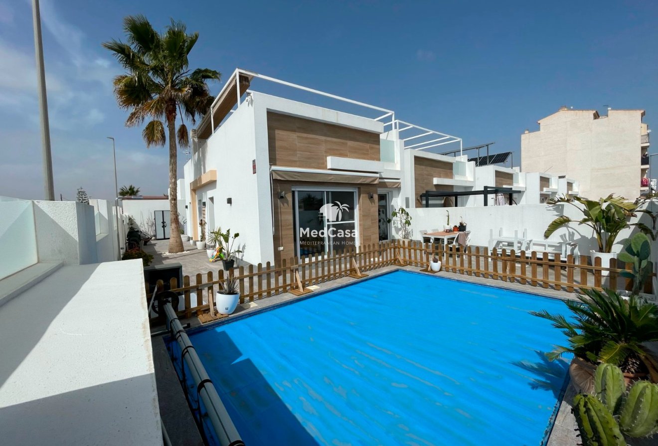 Segunda mano - Villa -
Balsicas